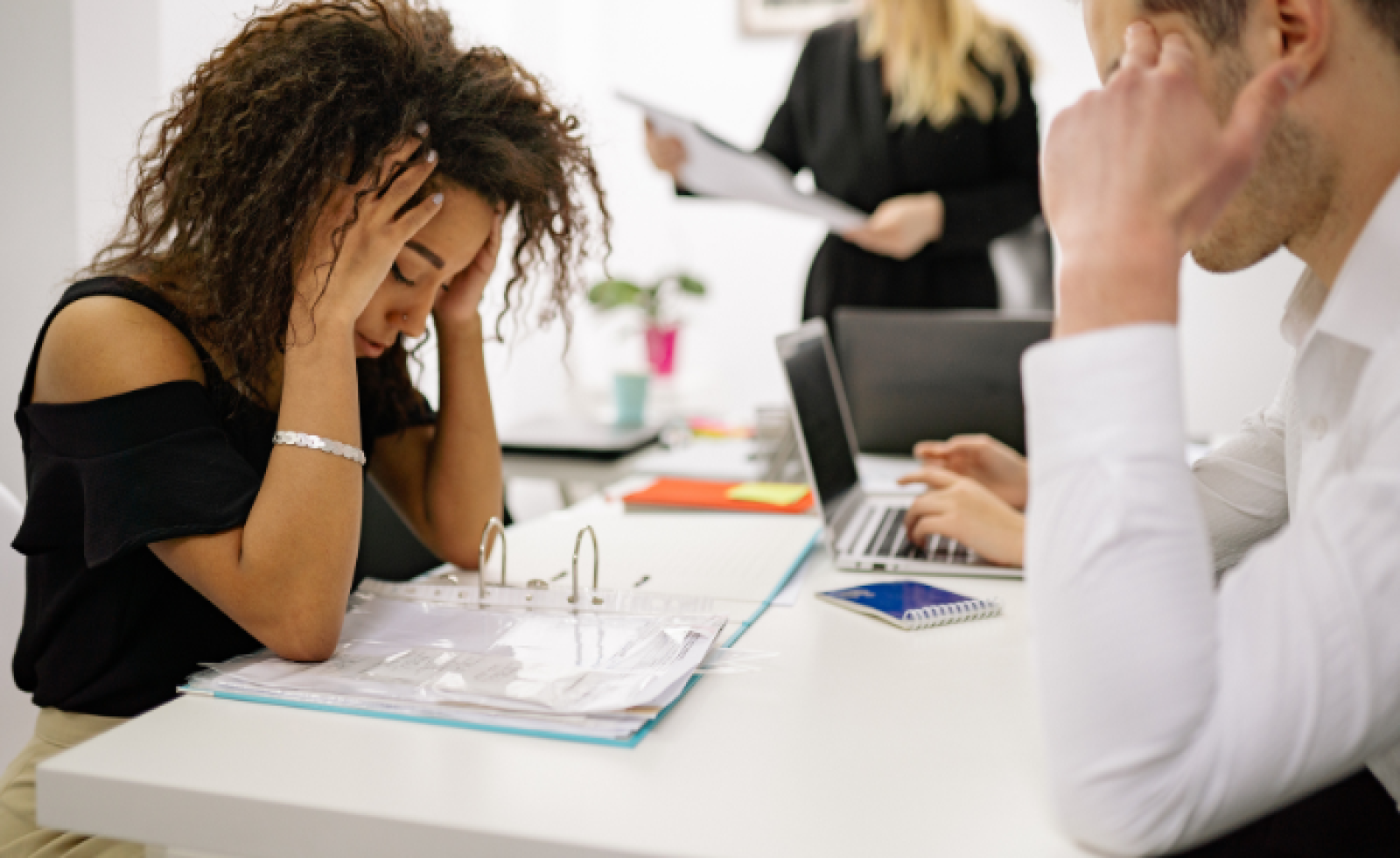Risques psychosociaux au travail : comment les identifier et les prévenir en 2026